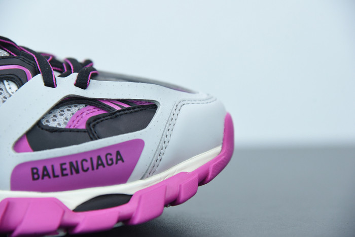 balcia track sneaker