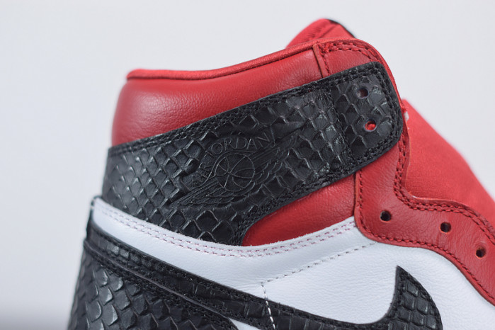 air jordan 1 retro high og"satin snake" cd0461-601