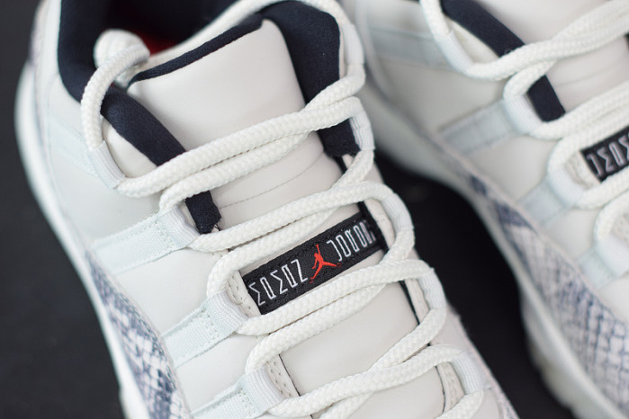 air jordan 11 retro low snake light bone cd6846-002