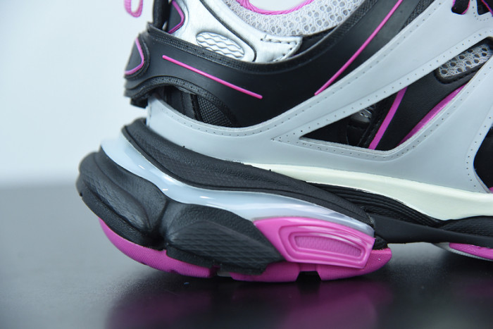 balcia track sneaker