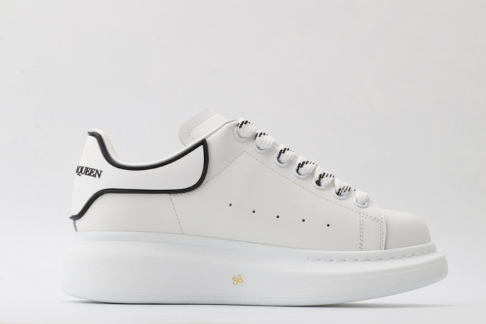 Alexander McQueen Sneakers