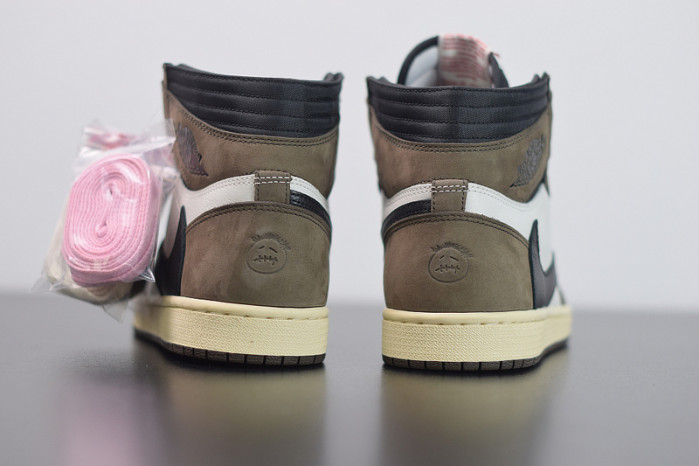 air jordan 1 retro high travis scott cd4487-100