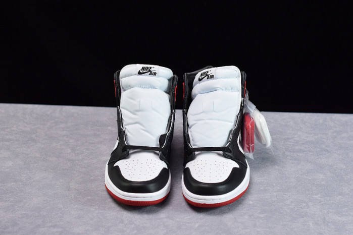 air jordan 1 retro high satin black toe cd0461-016