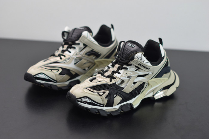 balcia track. 570391 w2gn9 2009