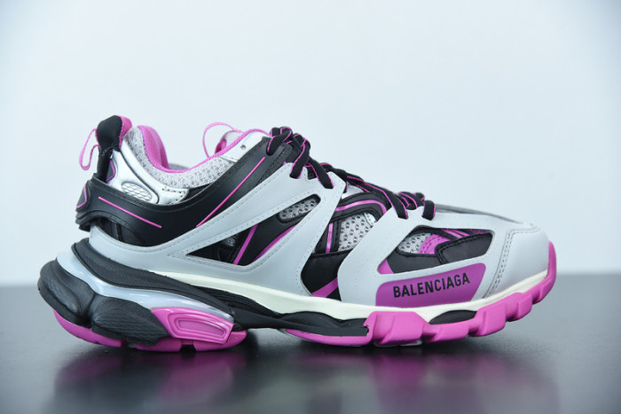 balcia track sneaker