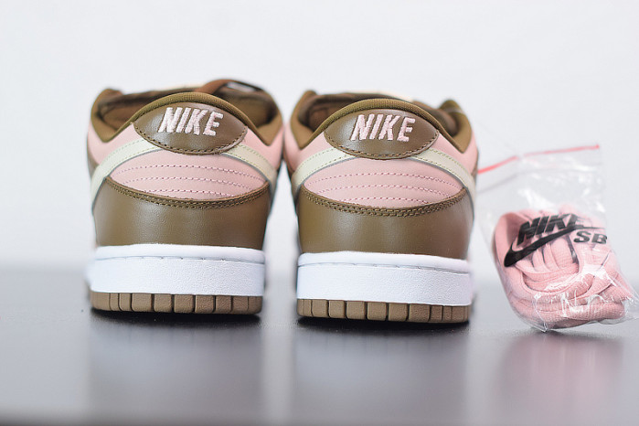 nike dunk sb low stussy cherry 304292-671