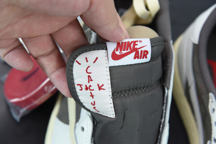 air jordan 1 x travis scott low reverse mocha dm7866-162