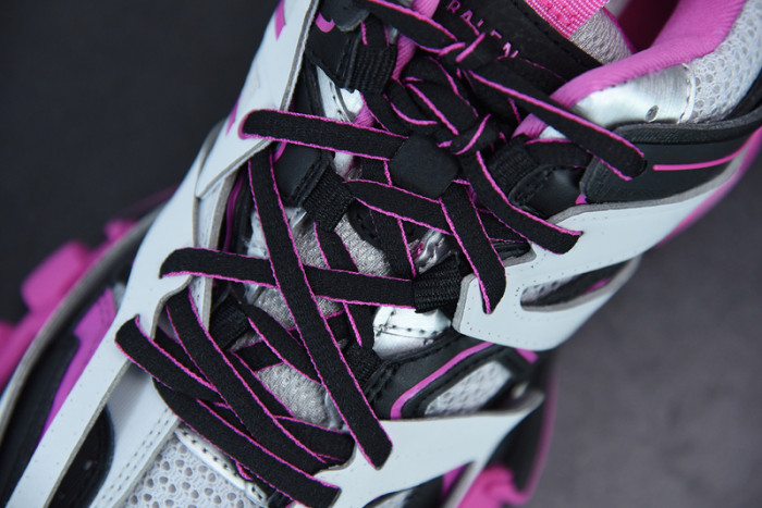 balcia track sneaker