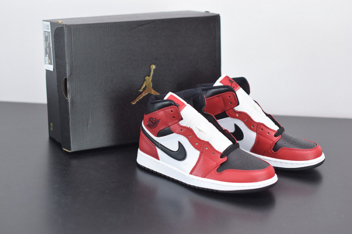 air jordan 1 mid chicago toe 554724-069