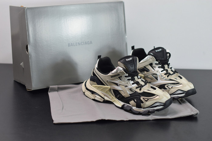 balcia track. 570391 w2gn9 2009