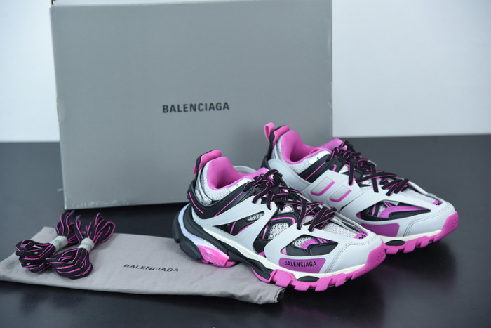balcia track sneaker
