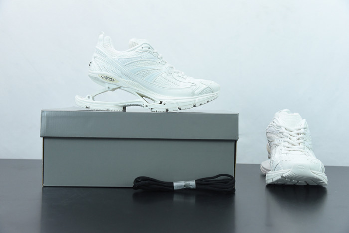 balcia x-pander sneaker