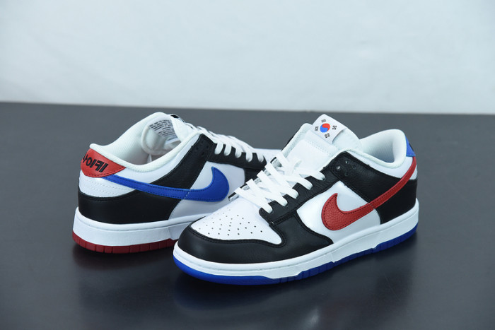 nike dunk low “seoul” dm7708-100