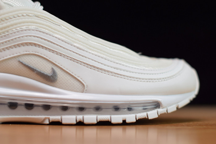 nike air max 97 triple white wolf grey 921826-101