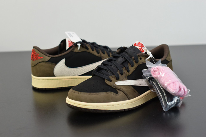 air jordan 1 retro low og sp travis scott cq4277-001