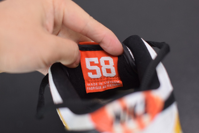 nike sb dunk low raygun tie-dye white bq6832-101