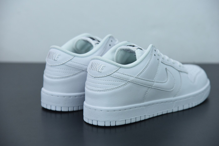 nike dunk low triple white dd1503-109