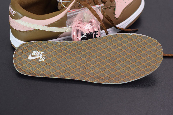 nike dunk sb low stussy cherry 304292-671