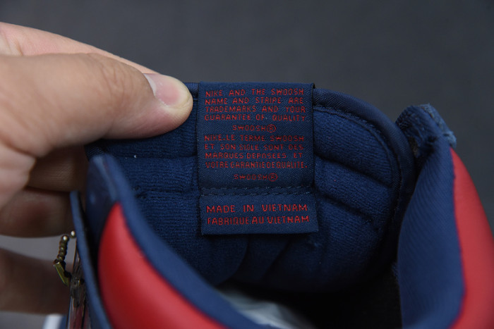 nike sb dunk high S*p*e by any means navy dn3741-600