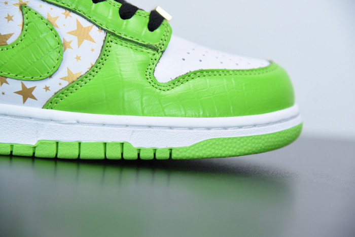 spm x nike sb dunk low green dh3228-101