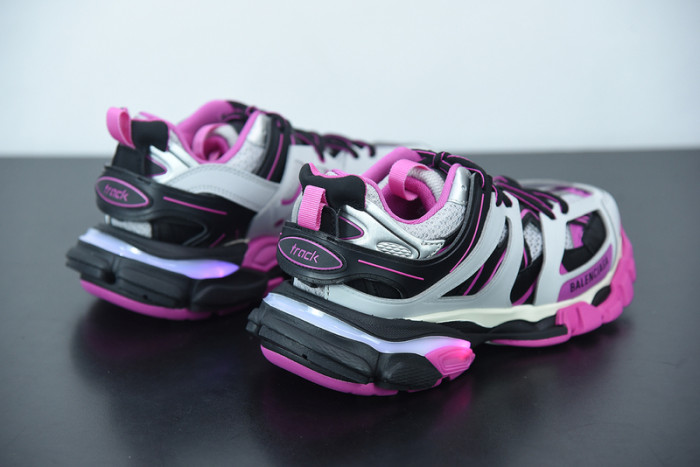 balcia track sneaker