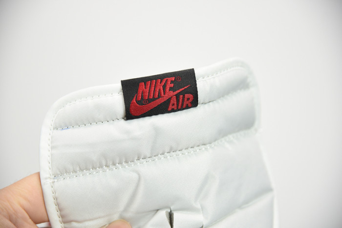 air jordan 1 retro high light smoke grey 555088-126