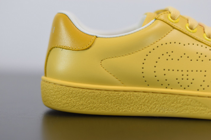 gci low top sneaker yellow g011