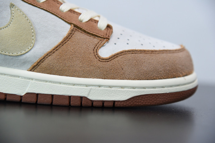 nike dunk low prm “medium curry” dd1390-100