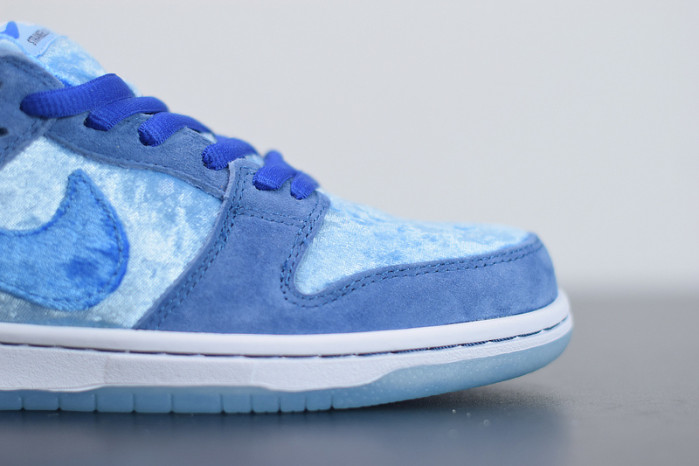 nike sb dunk low stragelove blue ct2552-400