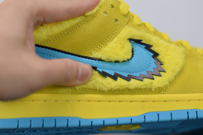nike sb dunk low "grateful dead - yellow bear" cj5378-700
