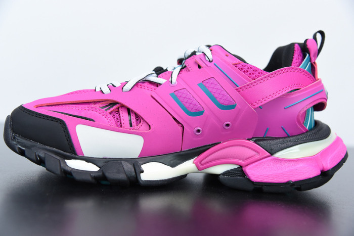 balcia track sneaker