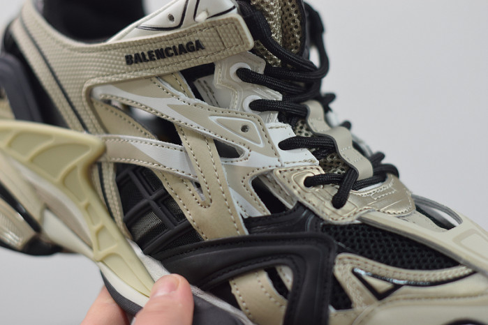 balcia track. 570391 w2gn9 2009