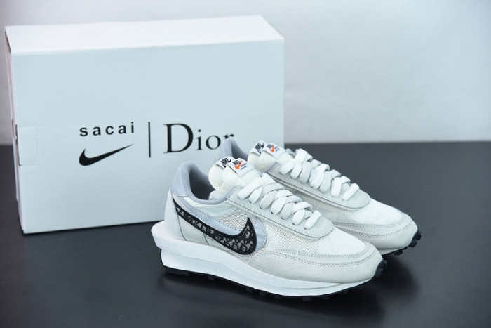 sacai x D*or x nike lvd waffle daybreak white grey cn8898-002