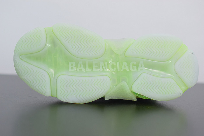 balcia triple s 541624 w2fr1 8297