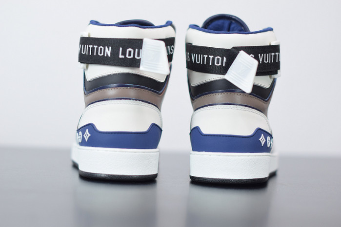 lv sneakers