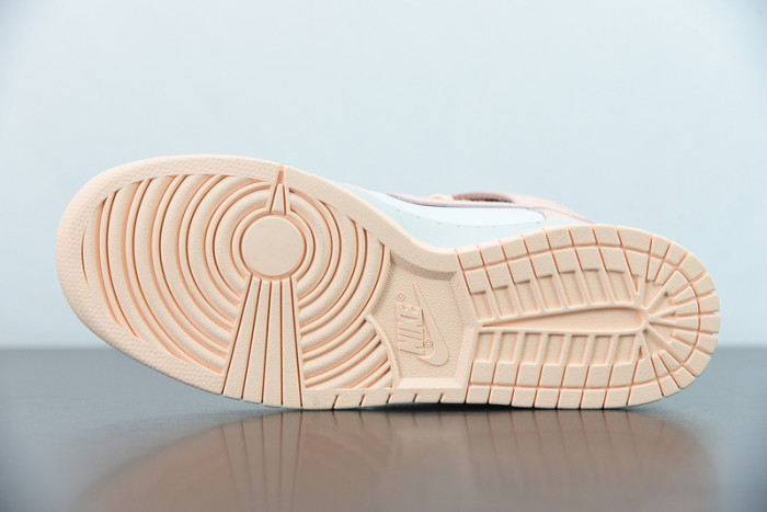 nike dunk high wmns “crimson tint” dd1869-104