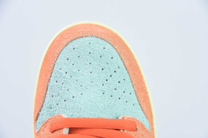 nike dunk low orange and emerald rise