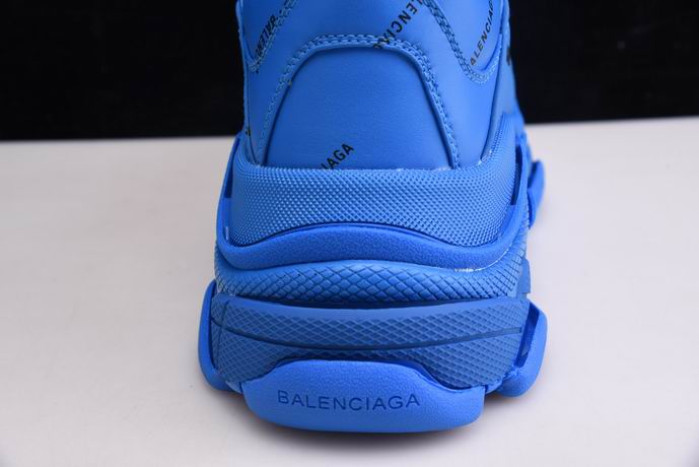 balcia triple s 536737 w06e2 0848