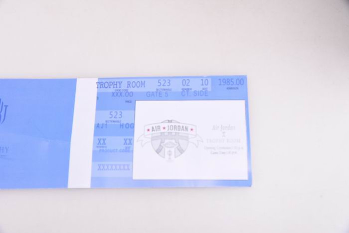 trophy room x air jordan 1 high og da2728-100