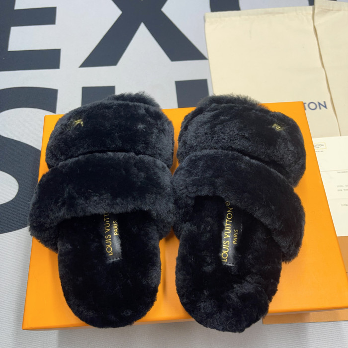 l**is V*t*n lv slide lady women slippers black