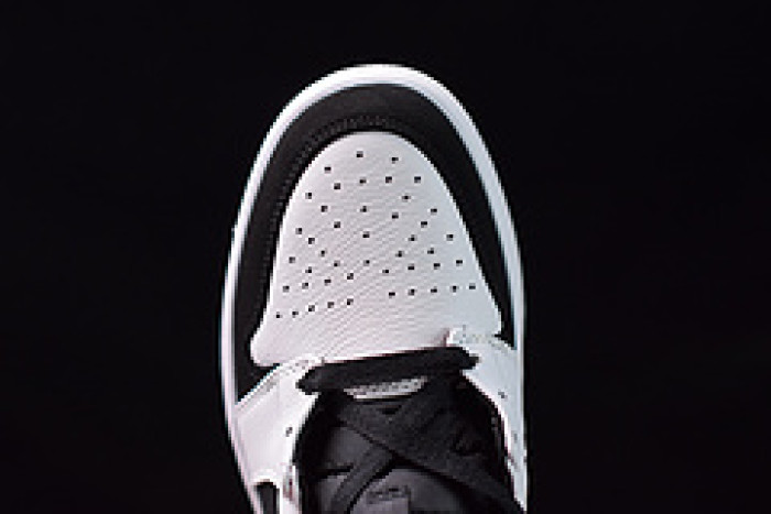 air jordan 1 retro mid tuxedo 554724-113