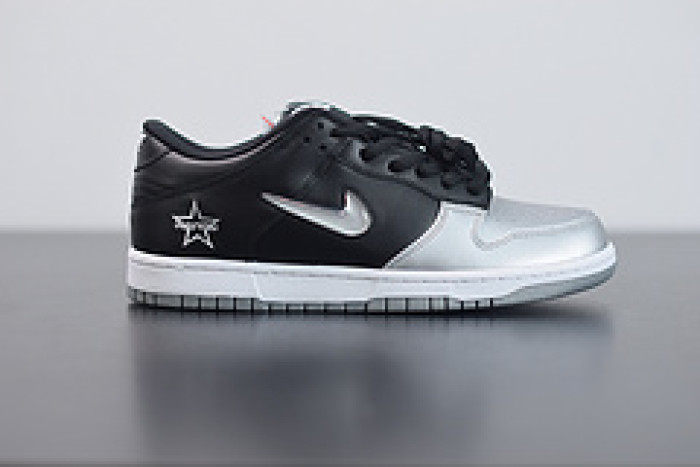 nike sb dunk low jewel swoosh silver ck3480-001